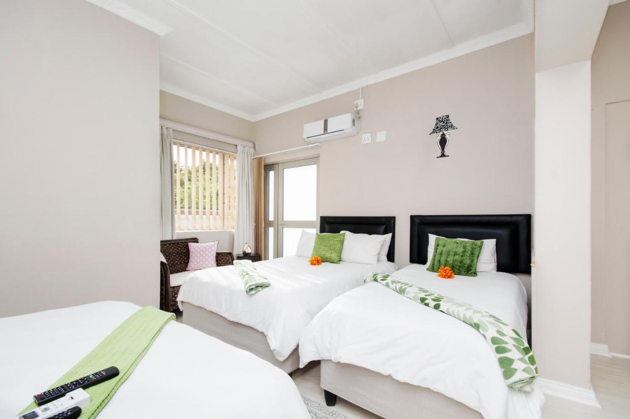 Newtondale Self Catering Hotell Port Elizabeth Exteriör bild